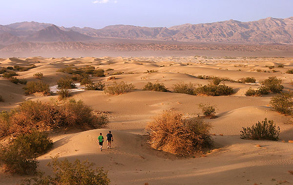 Death Valley NP. Click the image to continue.