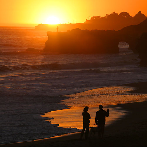 Santa Cruz Sunset. Click the image to continue.