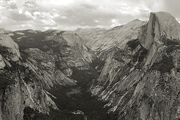 Панорама долины Йосемите с Глейшер-поинт.. Жми на картинку для перехода к следующей.